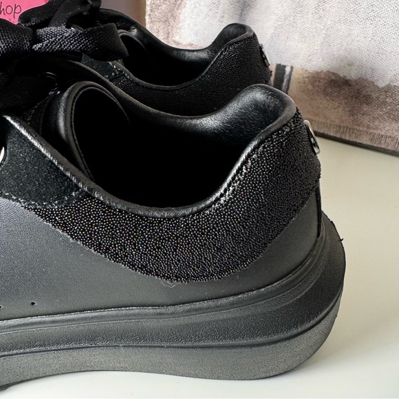 Martha Stewart x Skechers Cordova Classic
Suede Sneakers - Picture 9 of 11